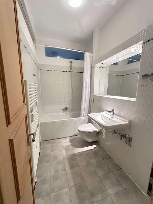 베를린 Stylisches Studio In Prenzlauer Berg 아파트 0*,